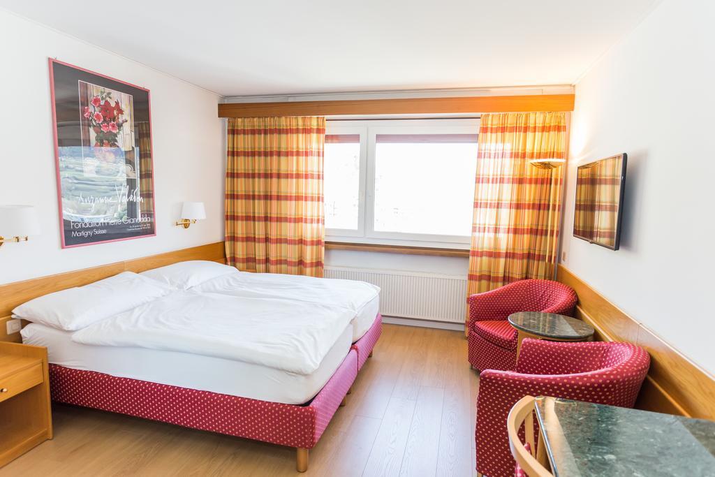 Hotel Du Rhone Sion Pokój zdjęcie