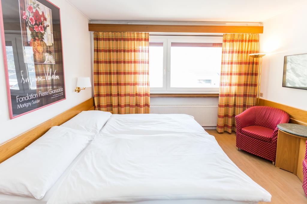Hotel Du Rhone Sion Pokój zdjęcie