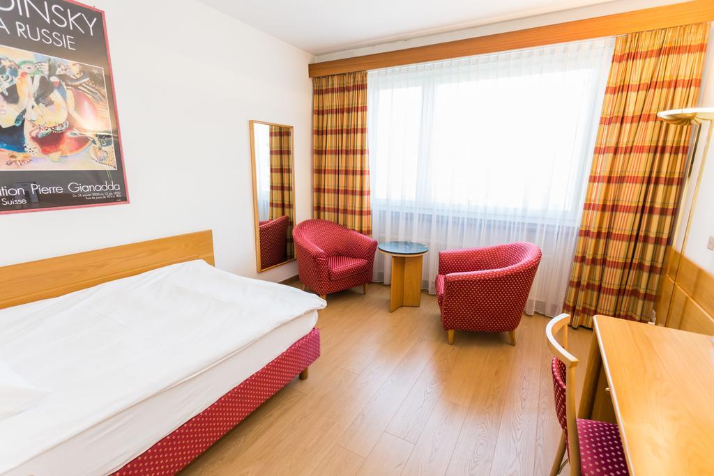 Hotel Du Rhone Sion Pokój zdjęcie