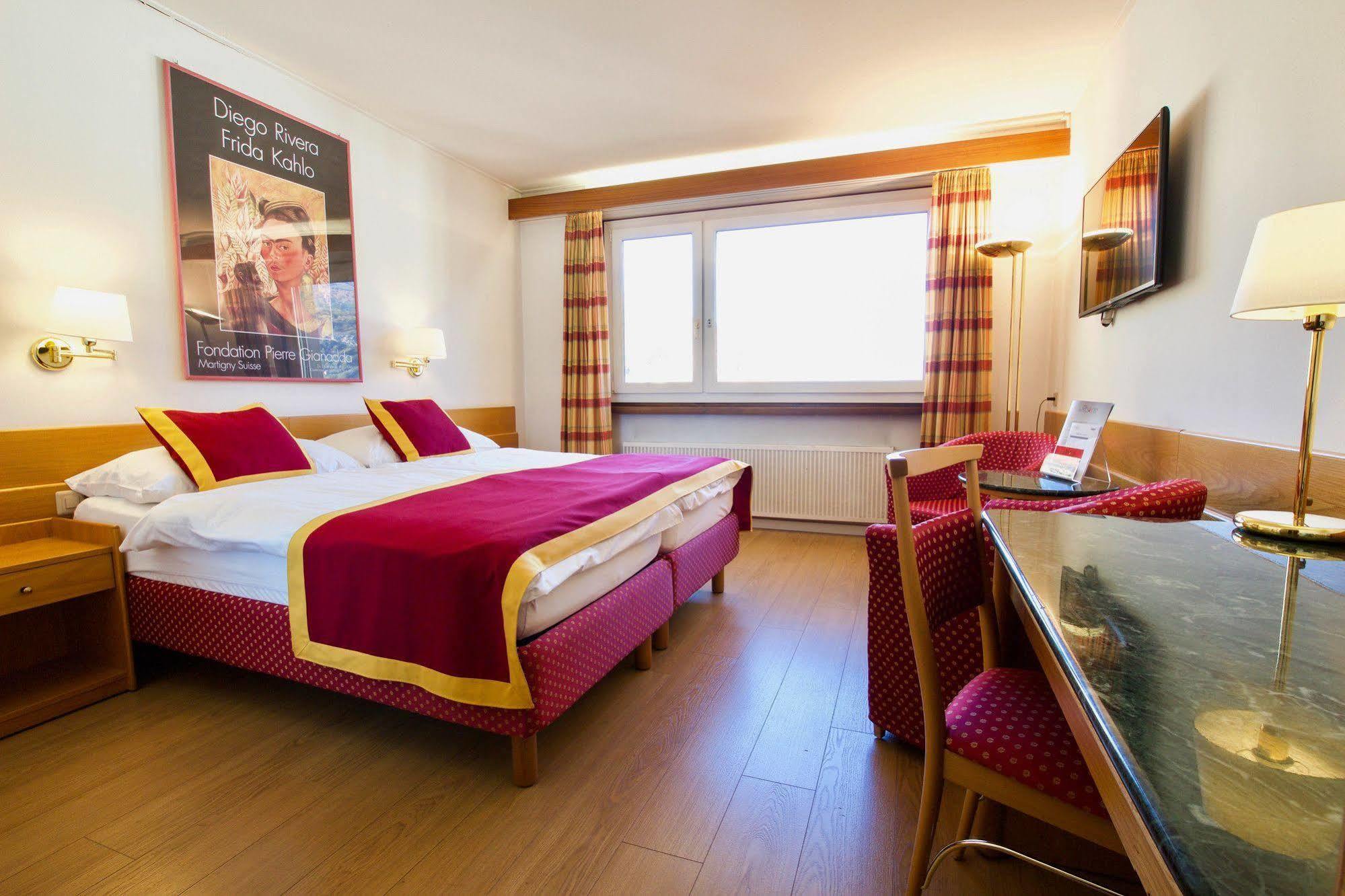 Hotel Du Rhone Sion Zewnętrze zdjęcie